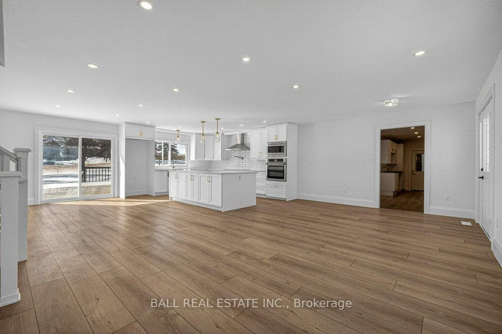 73 Lakeview Crescent photo 18