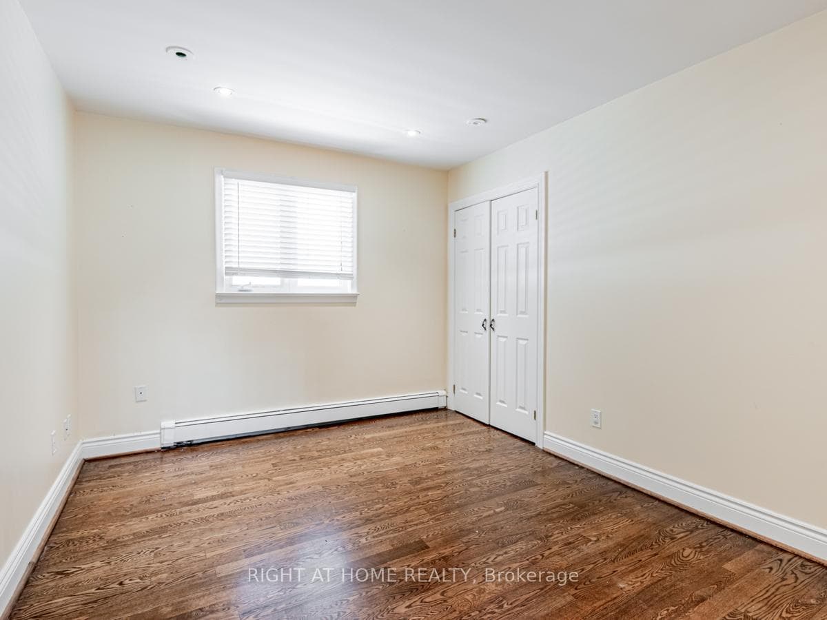 219 Briar Hill Avenue photo 20