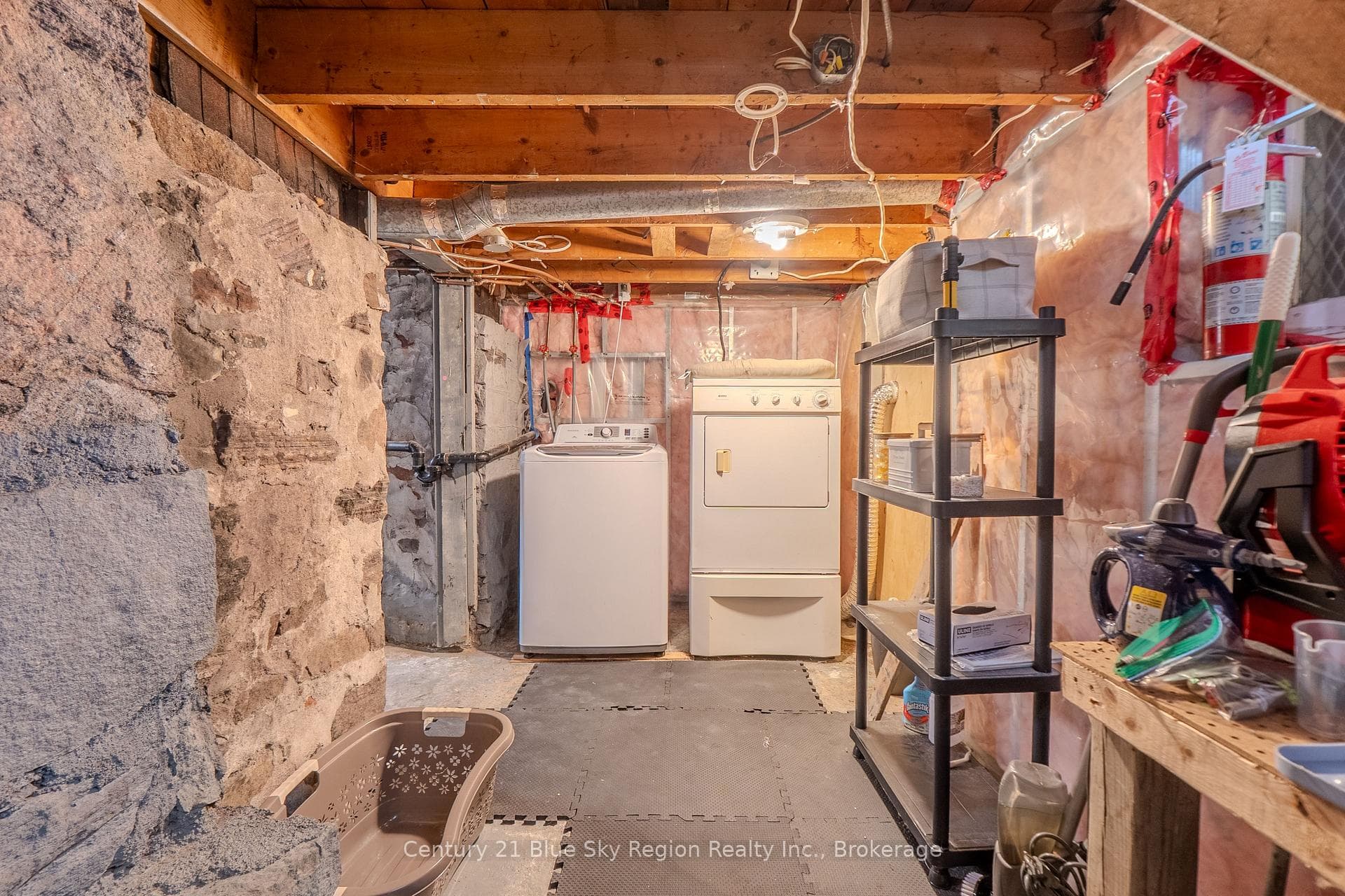 773 Worthington Street photo 30