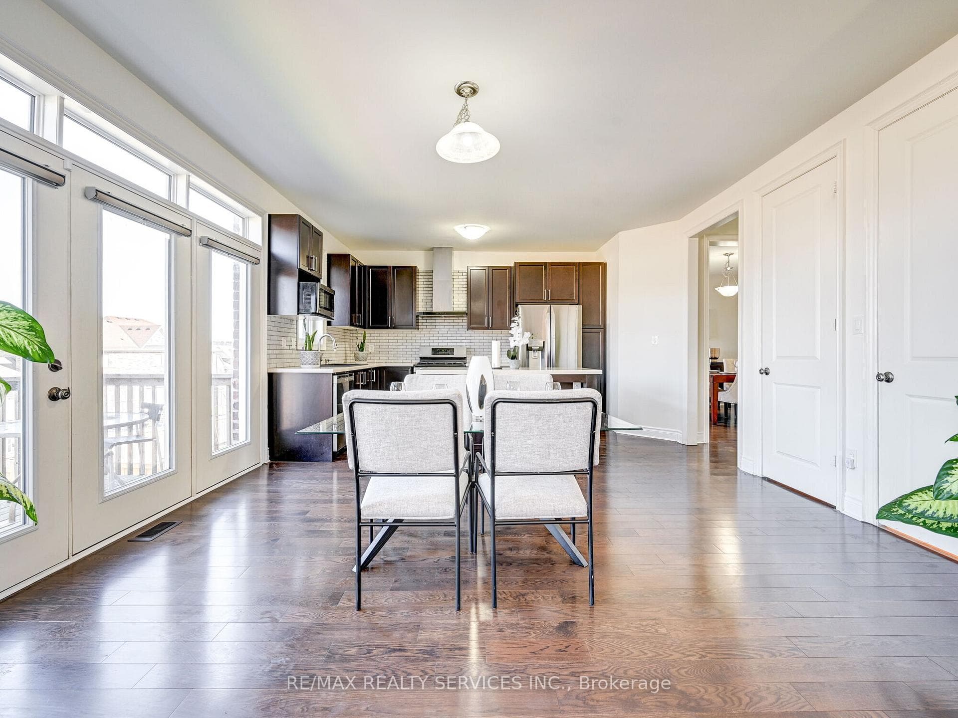 26 skelton Street photo 14