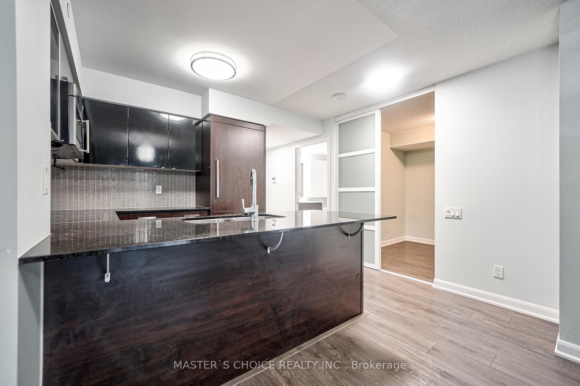 5168 Yonge Street Unit 702 photo 8