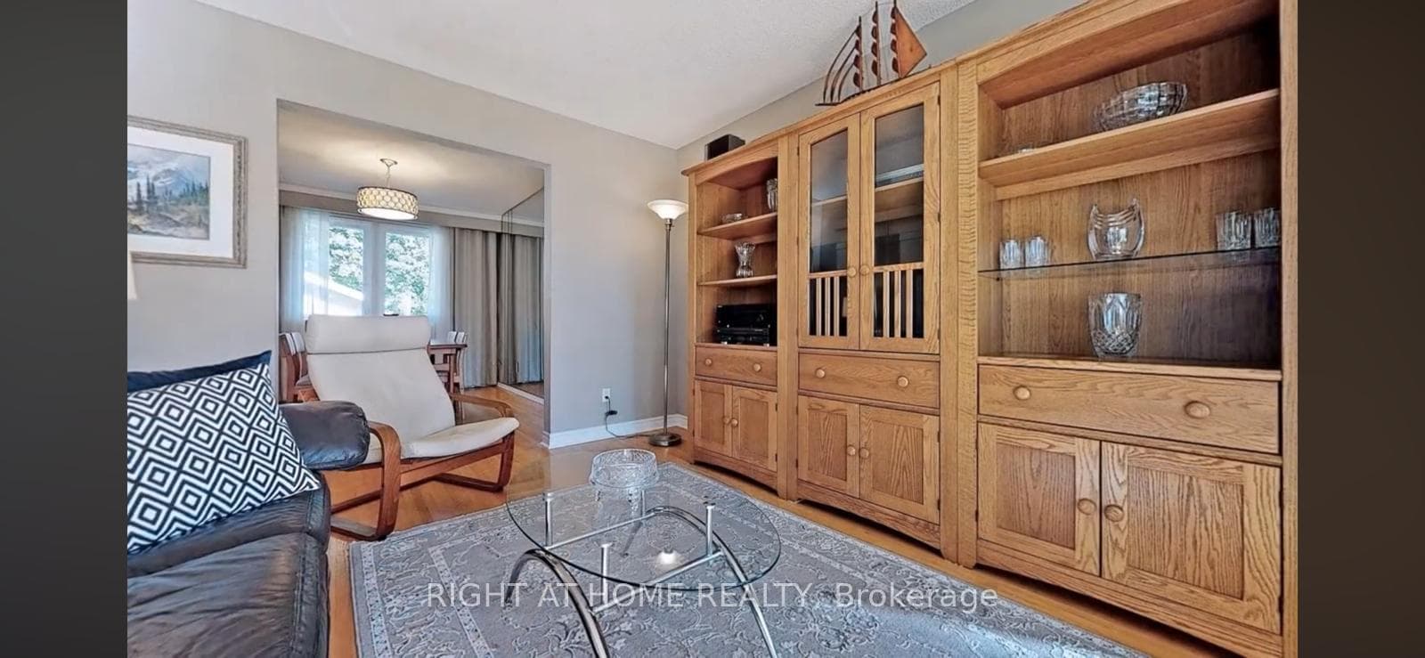 53 Treverton Drive Unit Upper photo 7