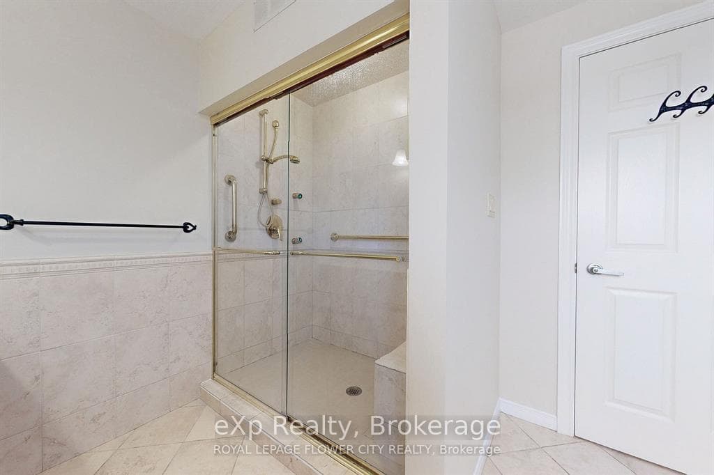 85 William Street Unit 401 photo 10