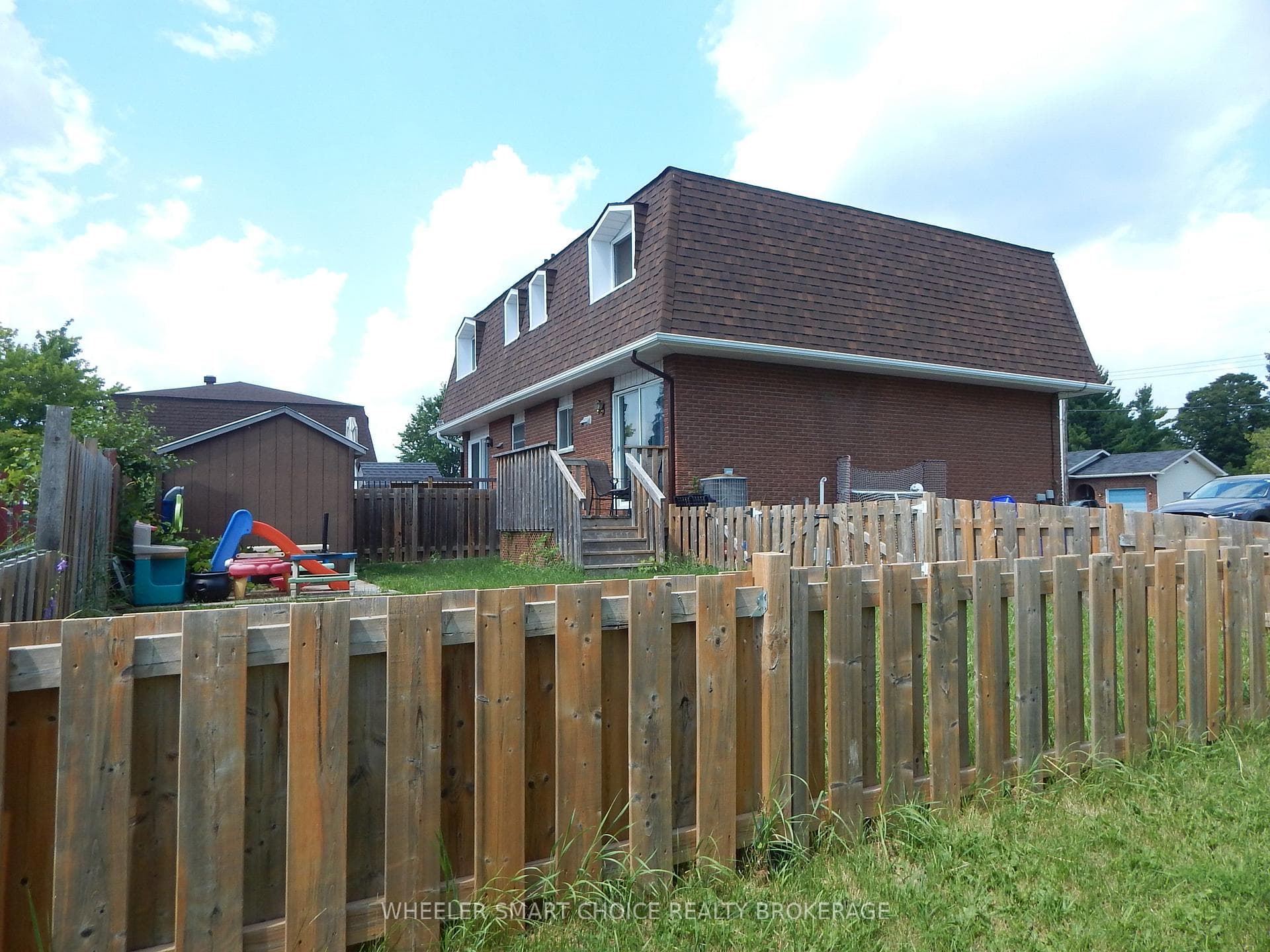3312 Cadeb Avenue photo 2