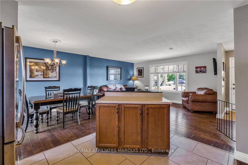 4752 AVONMORE Road photo 7