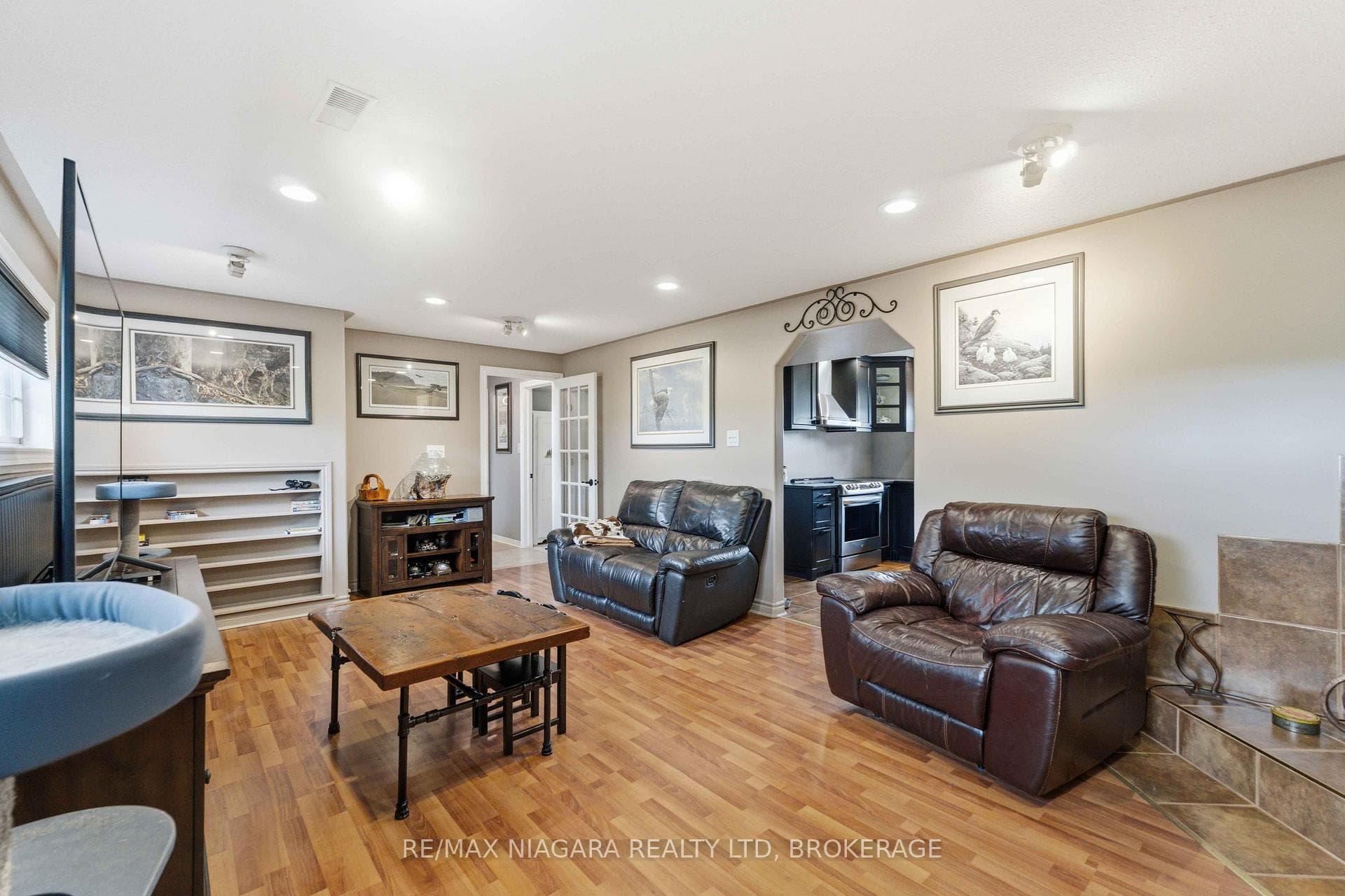 661 Carl Road photo 23