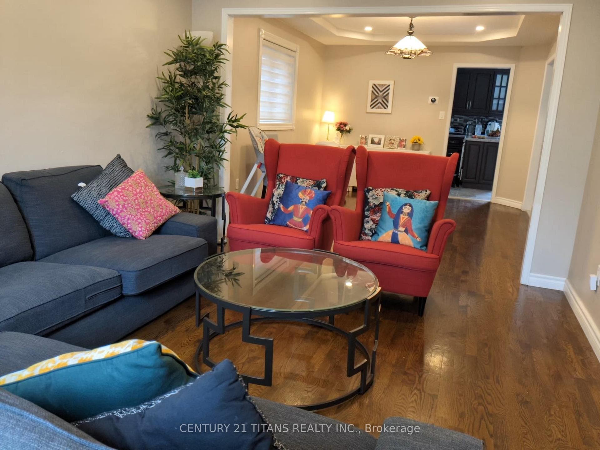 1561 Astrella Crescent Unit Main Fl photo 4