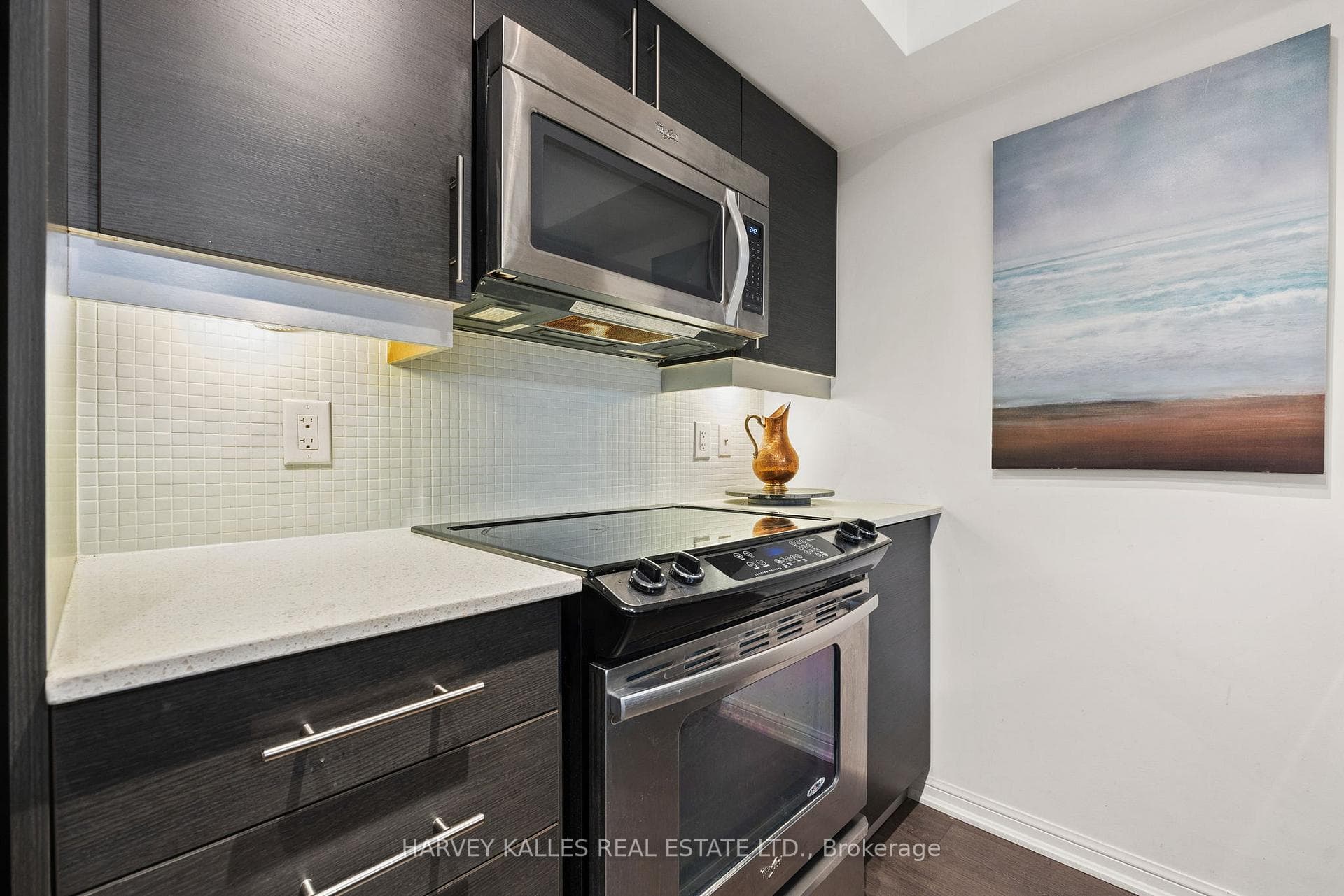 38 Grand Magazine Street Unit 628 photo 7