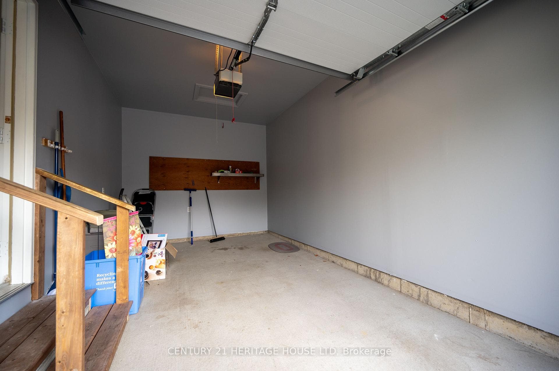 1241 Beaverbrook Avenue Unit 12 photo 26