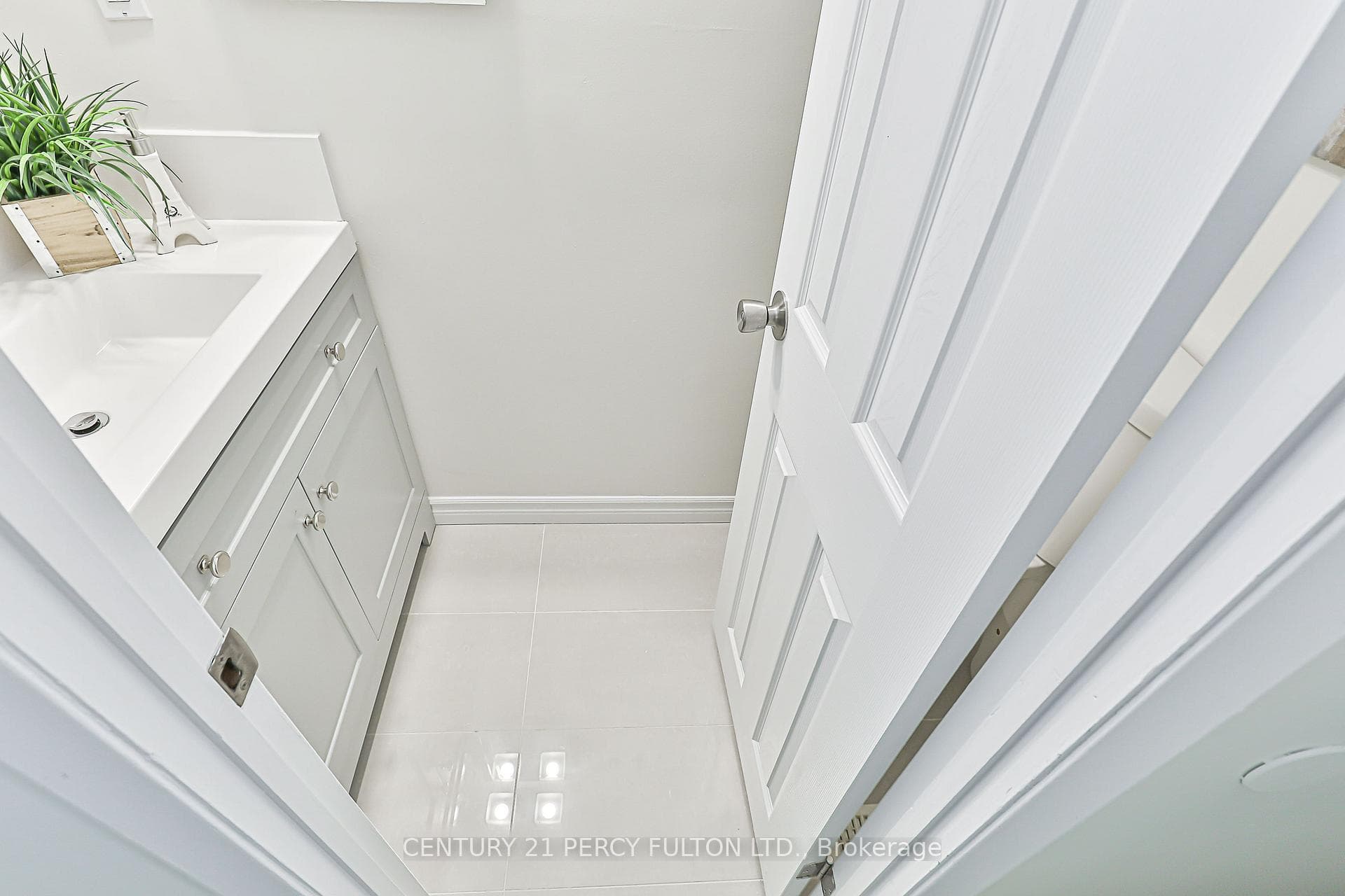 14 Painswick Crescent photo 44