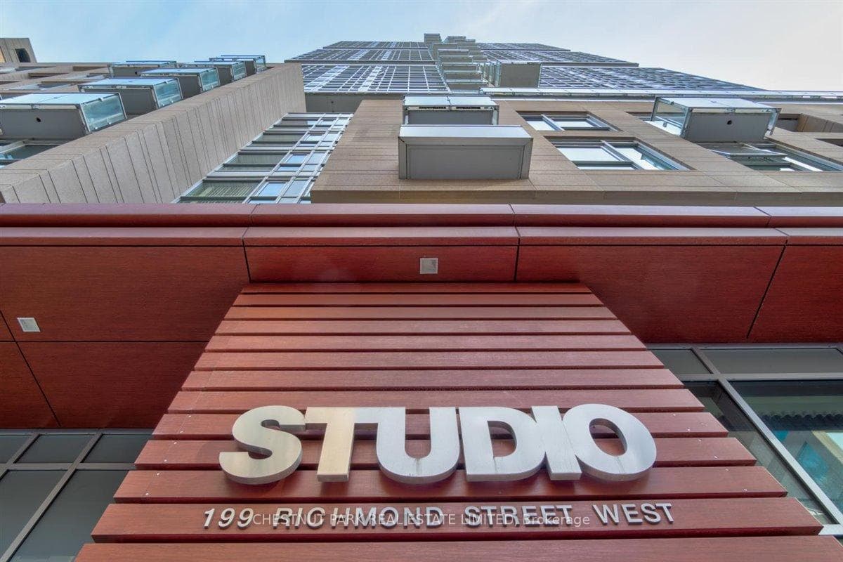 199 Richmond Street Unit 711 photo 1
