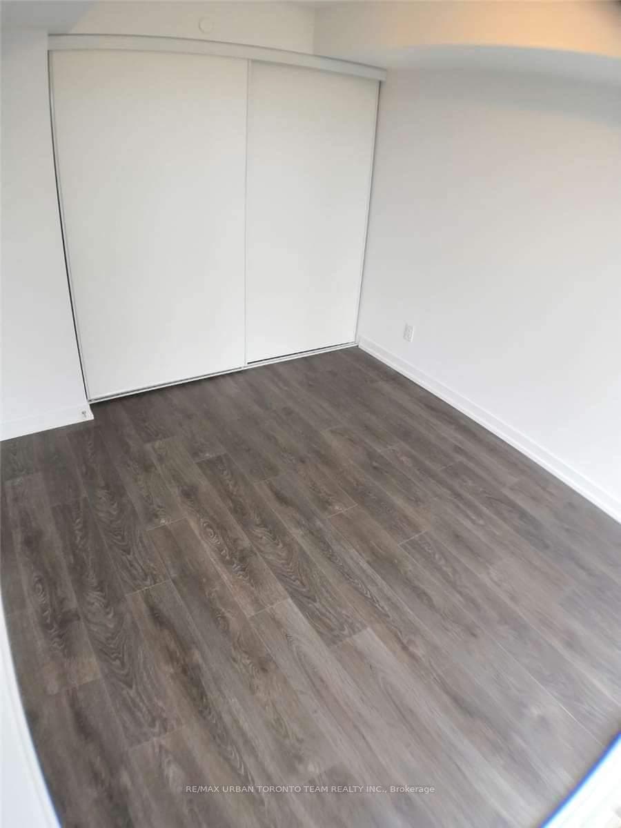 125 Redpath Avenue Unit 1003 photo 6