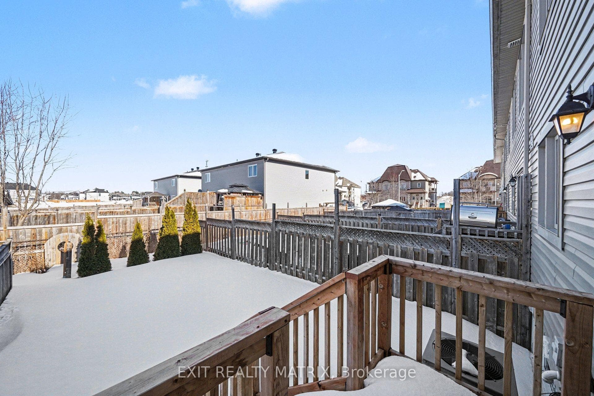 72 Asselin Street photo 12