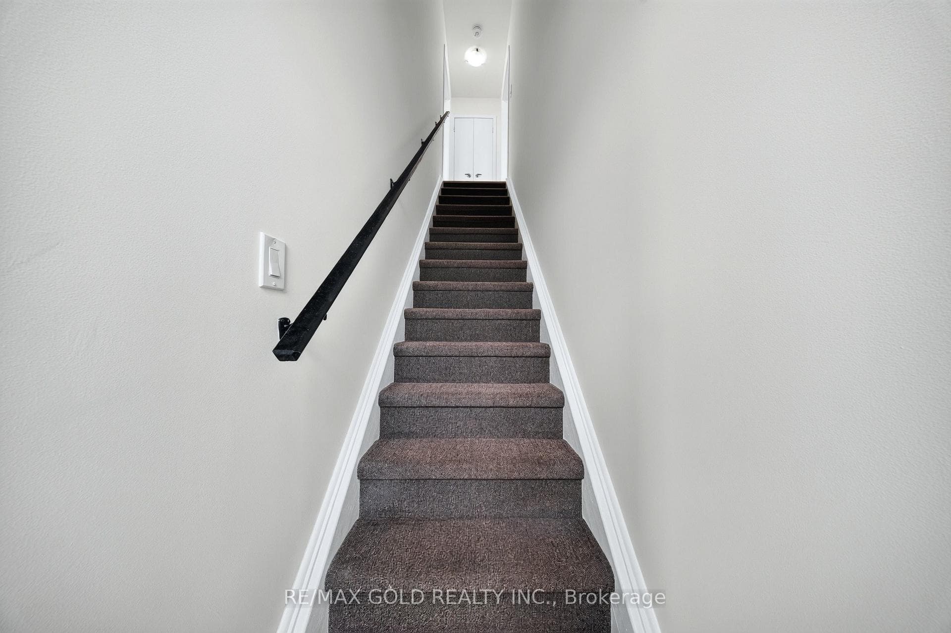 Staircase Up