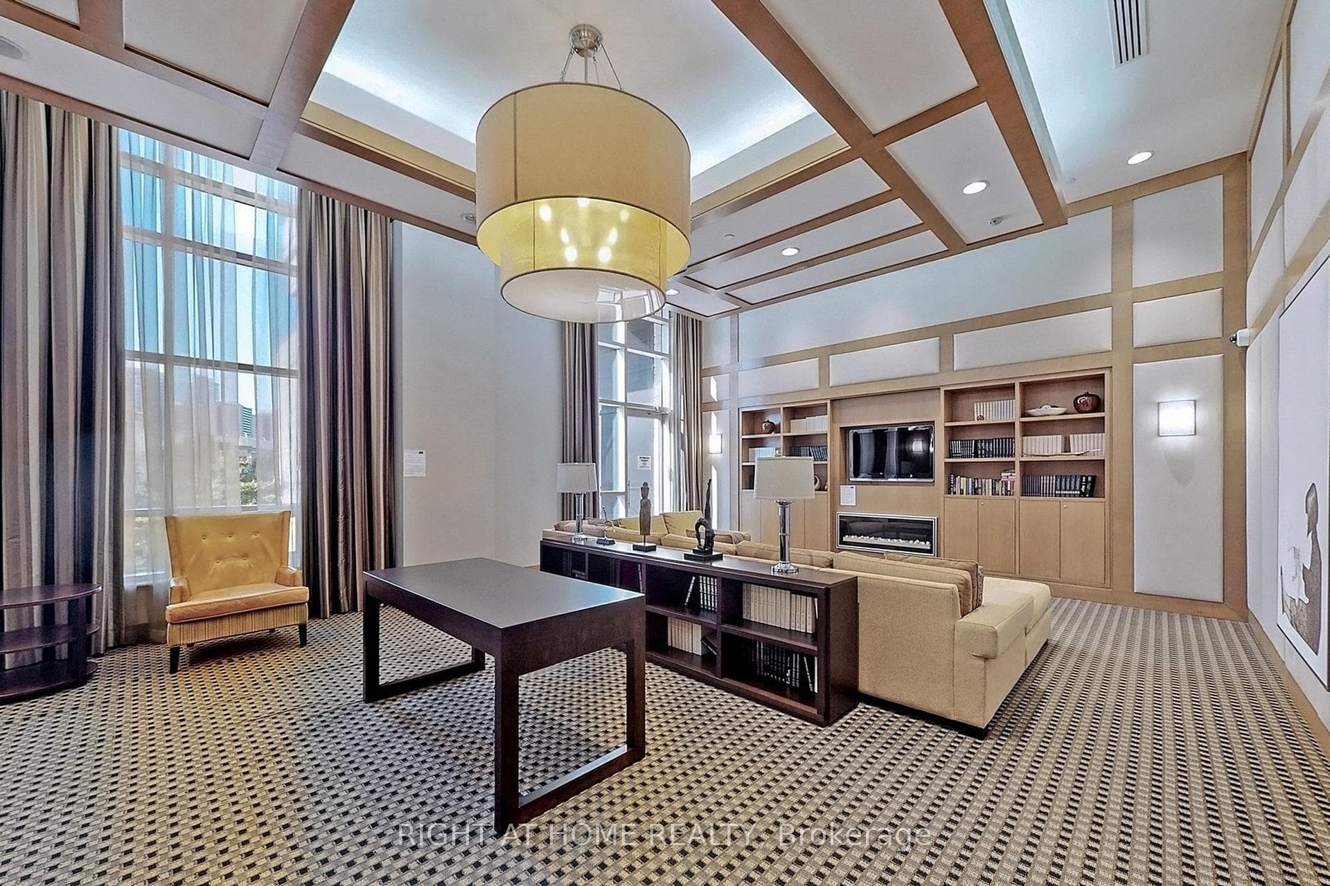100 Harrison Garden Boulevard Unit 618 photo 10
