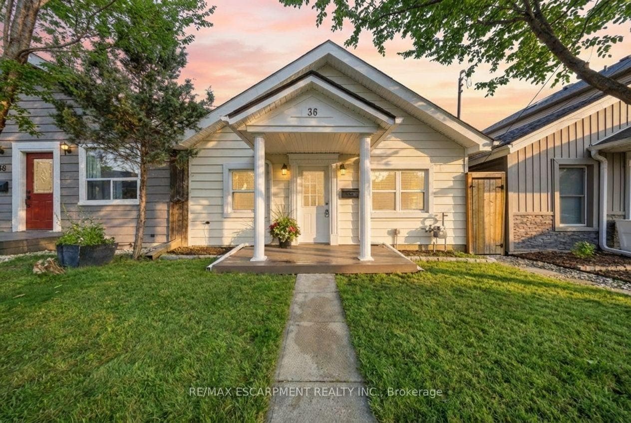 Cute cottage-like exterior