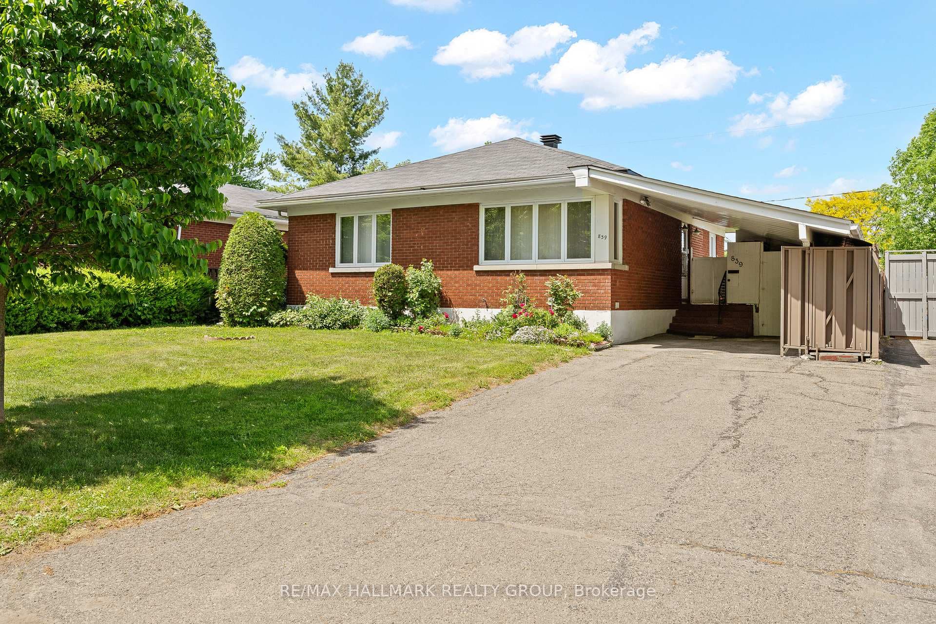 839 WESTON Drive photo 3