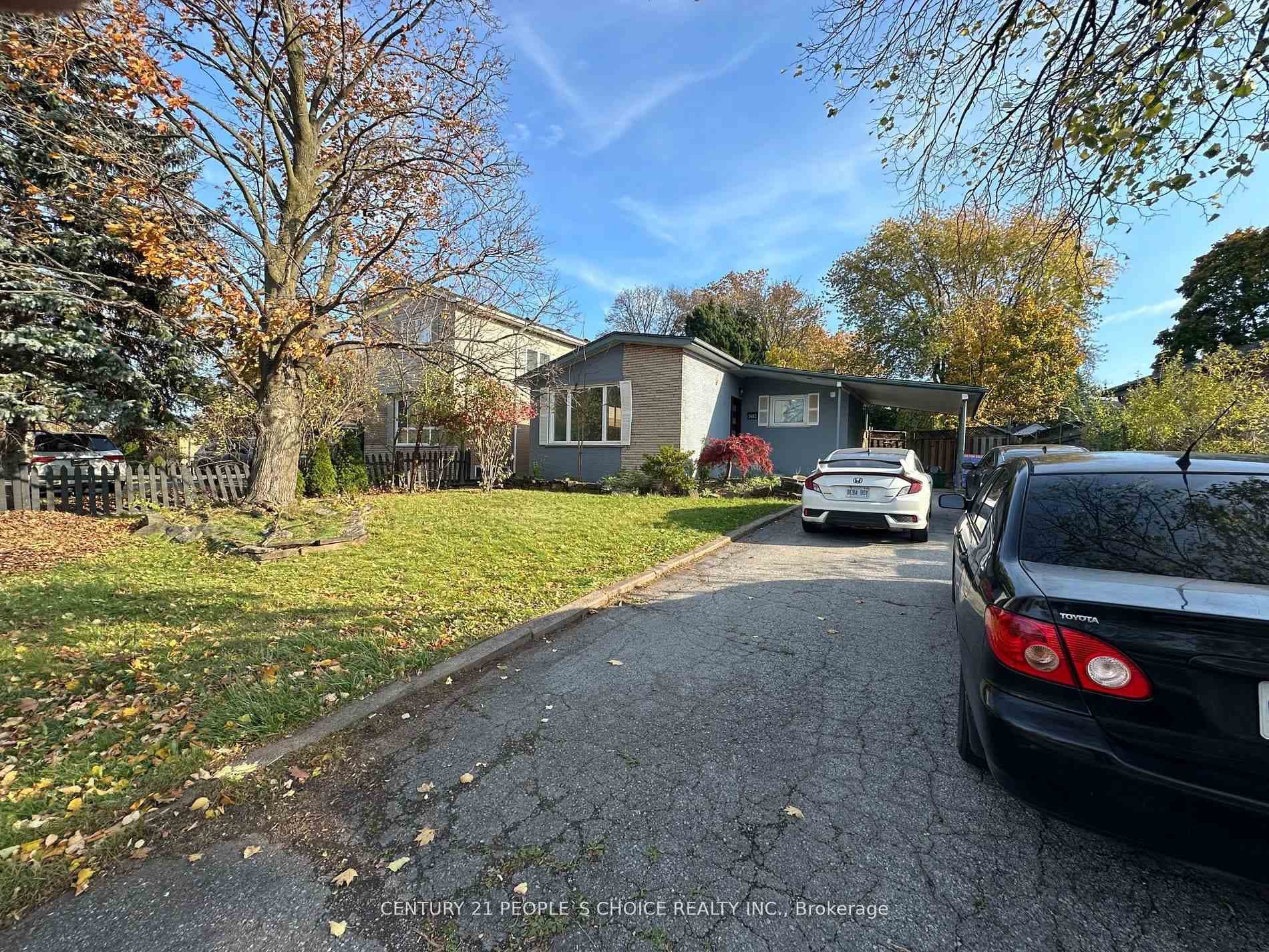 2682 Truscott Drive photo 1