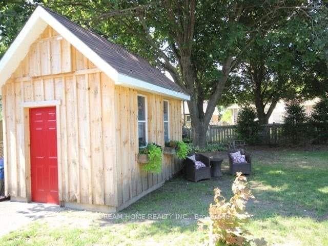 110 Johnson Street photo 11