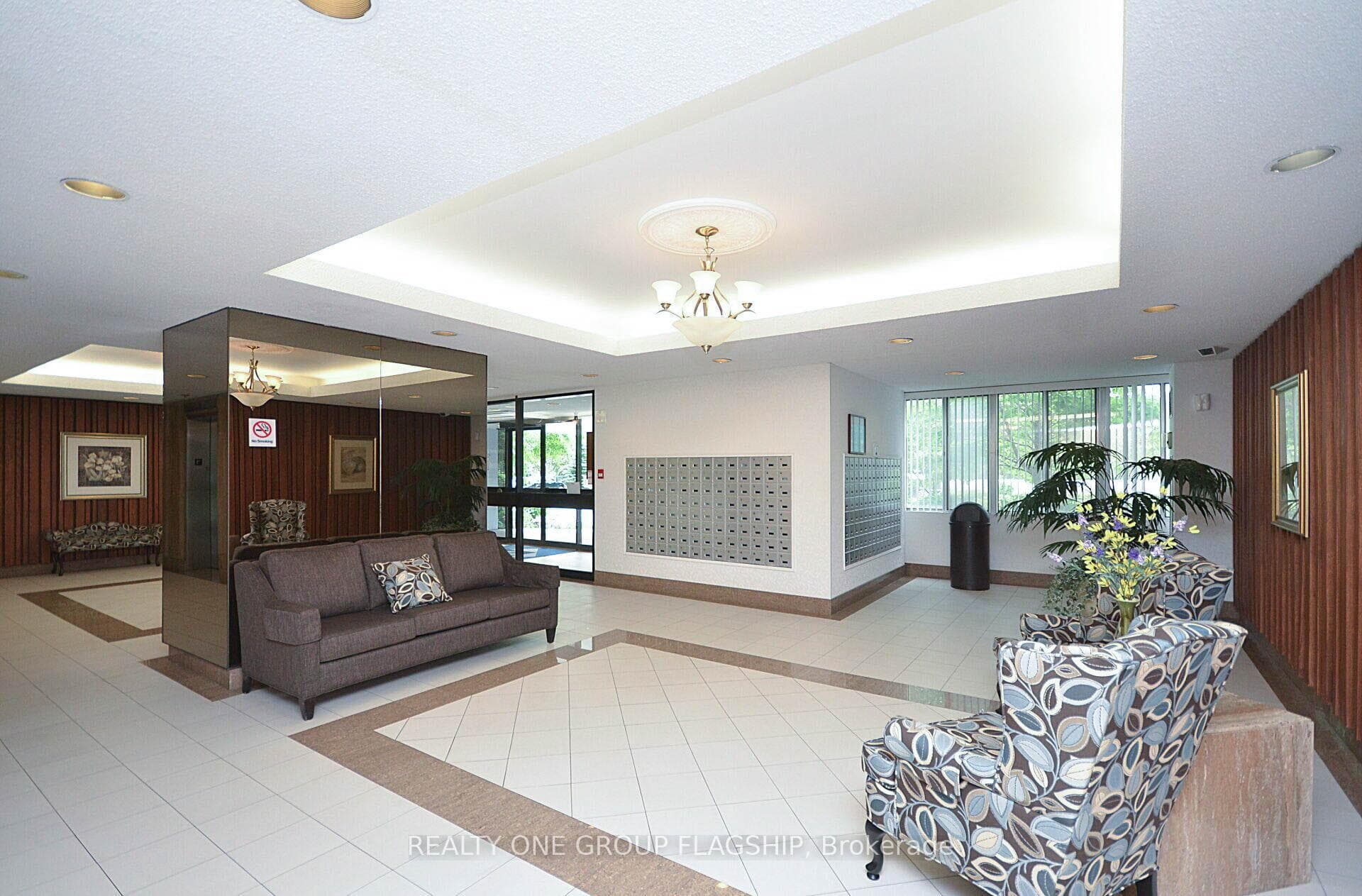 50 Elm Drive Unit 1209 photo 3