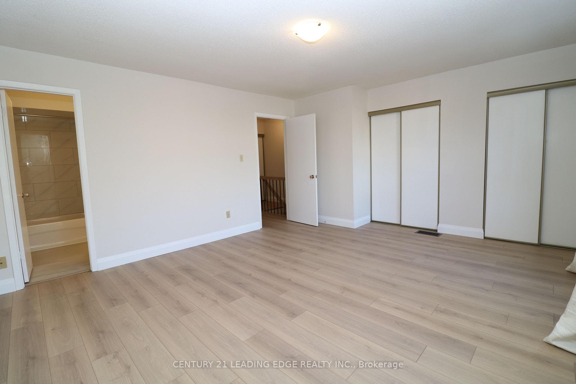 175 Alexmuir Boulevard Unit 50 photo 11