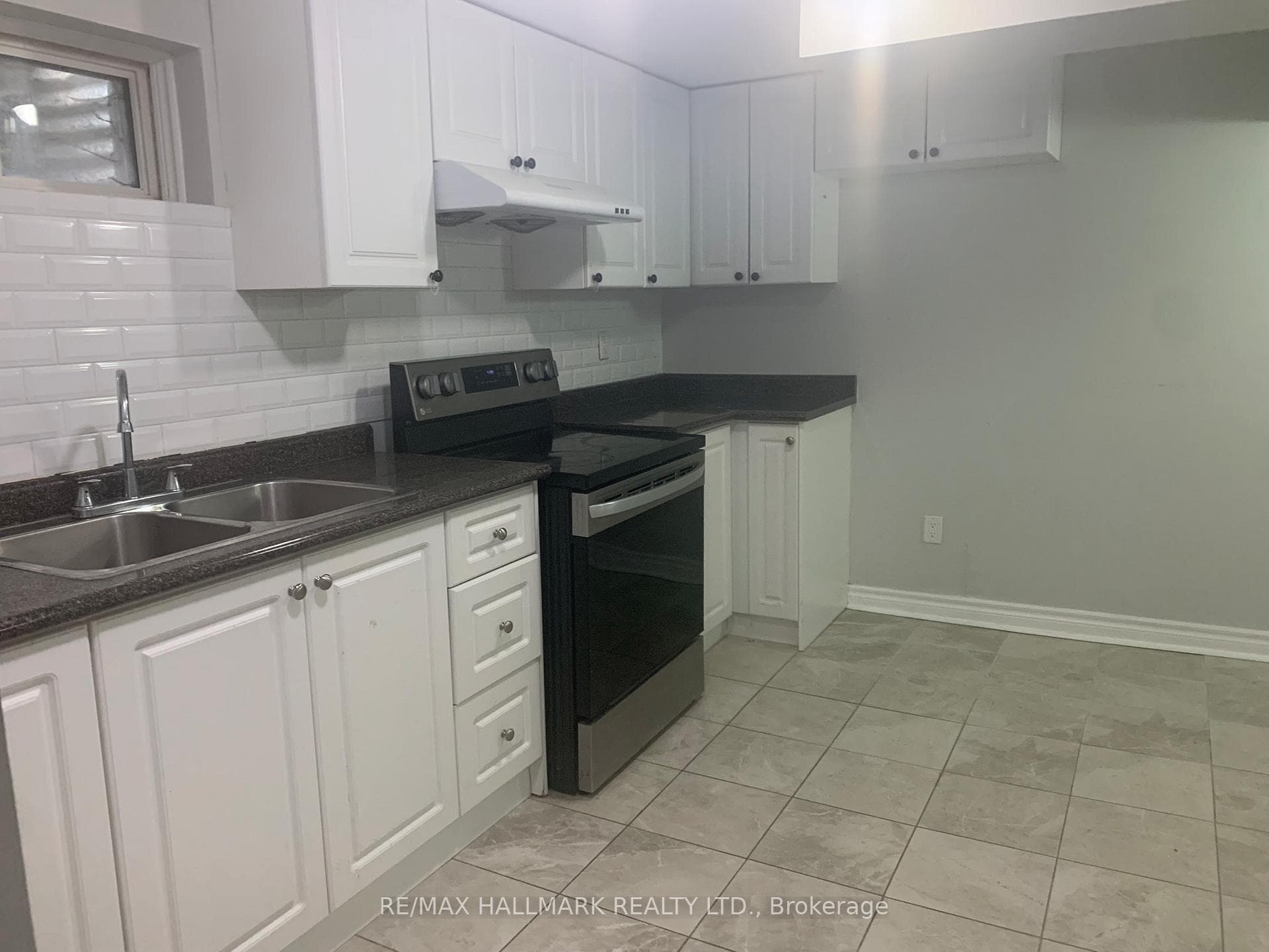 20 Snowball Crescent photo 21