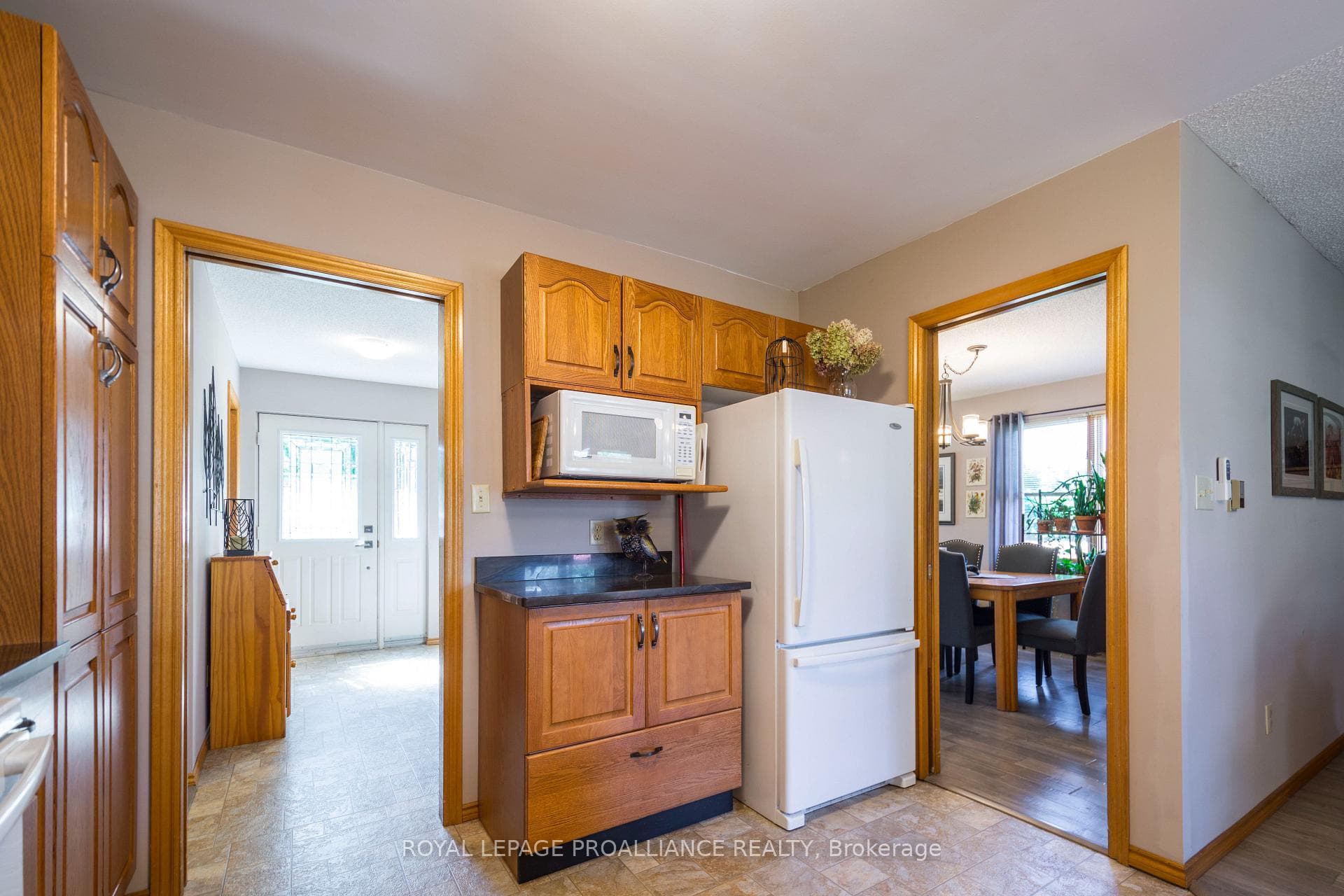 8 Catherine Crescent photo 12