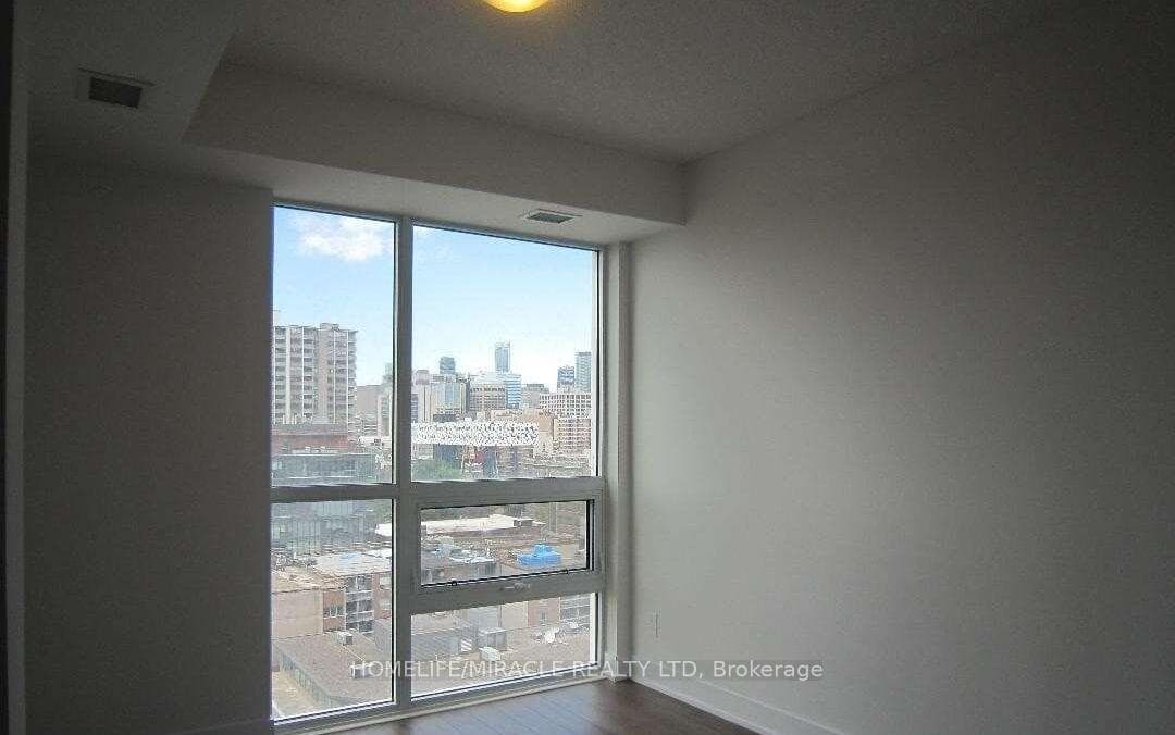 318 Richmond Street Unit 1201 photo 5