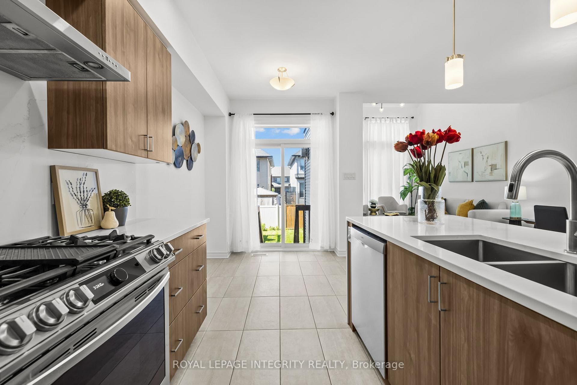 691 Capricorn Circle photo 16