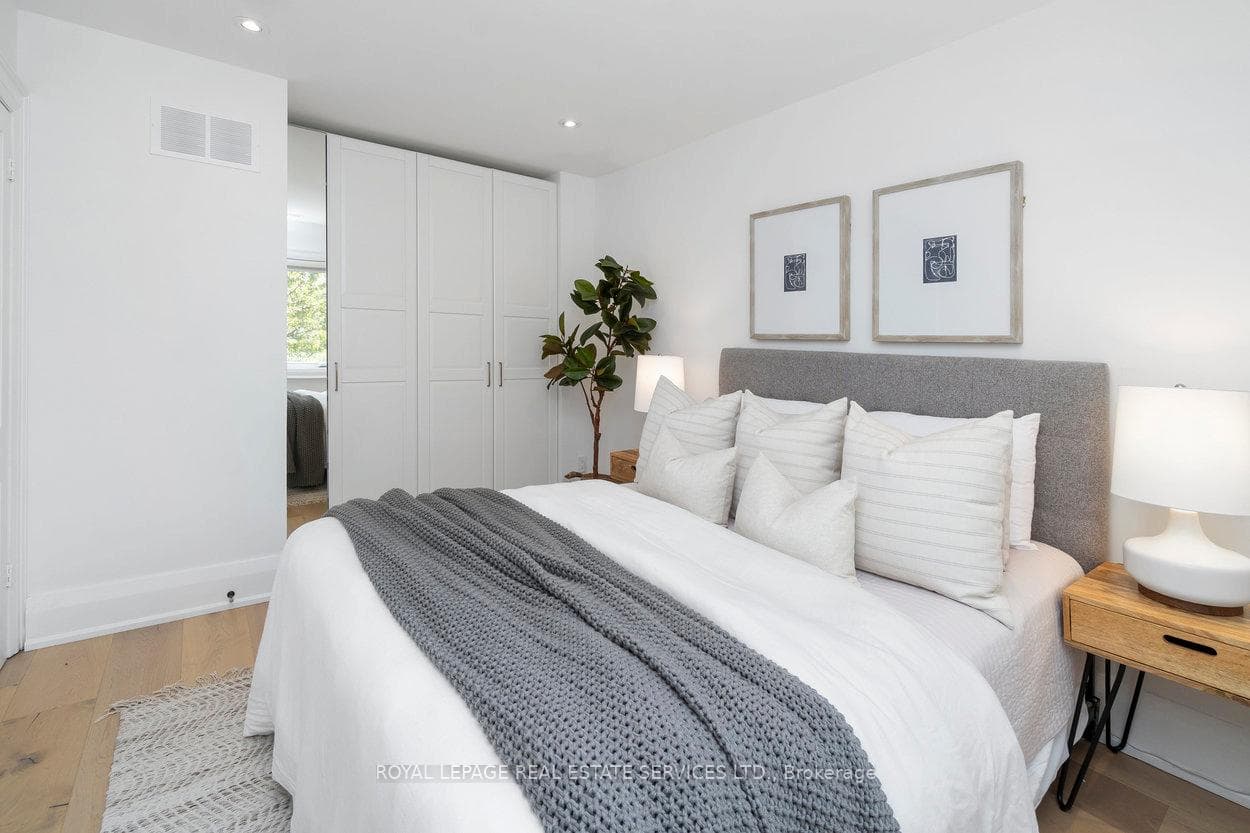 18 Coates Avenue photo 23