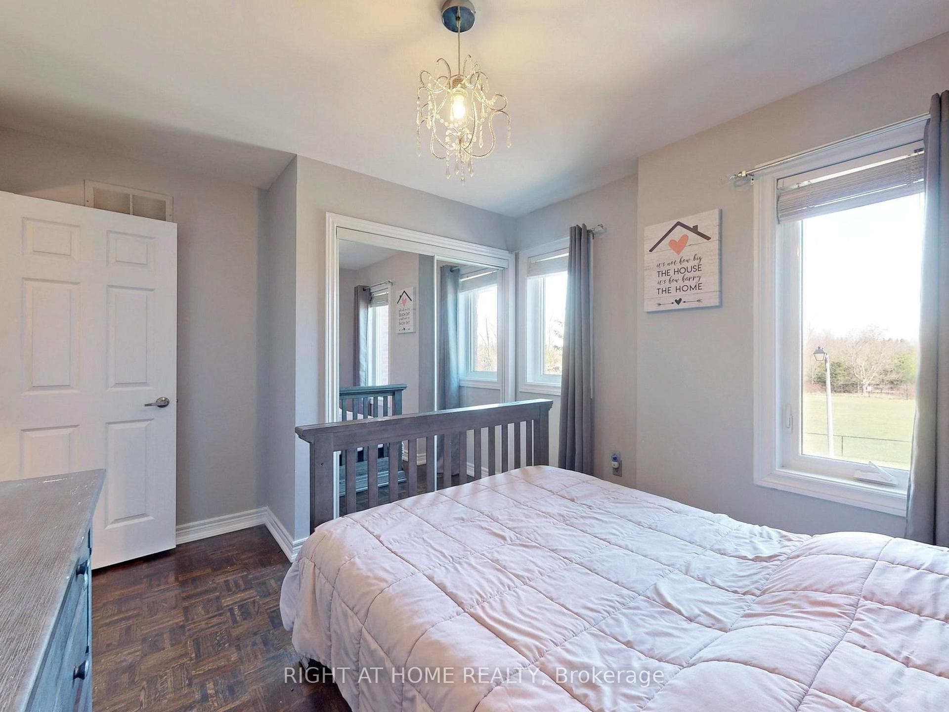 16 Castelli Court photo 29
