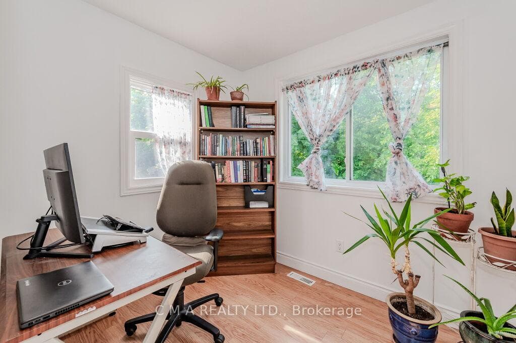 115 Homewood Avenue photo 22