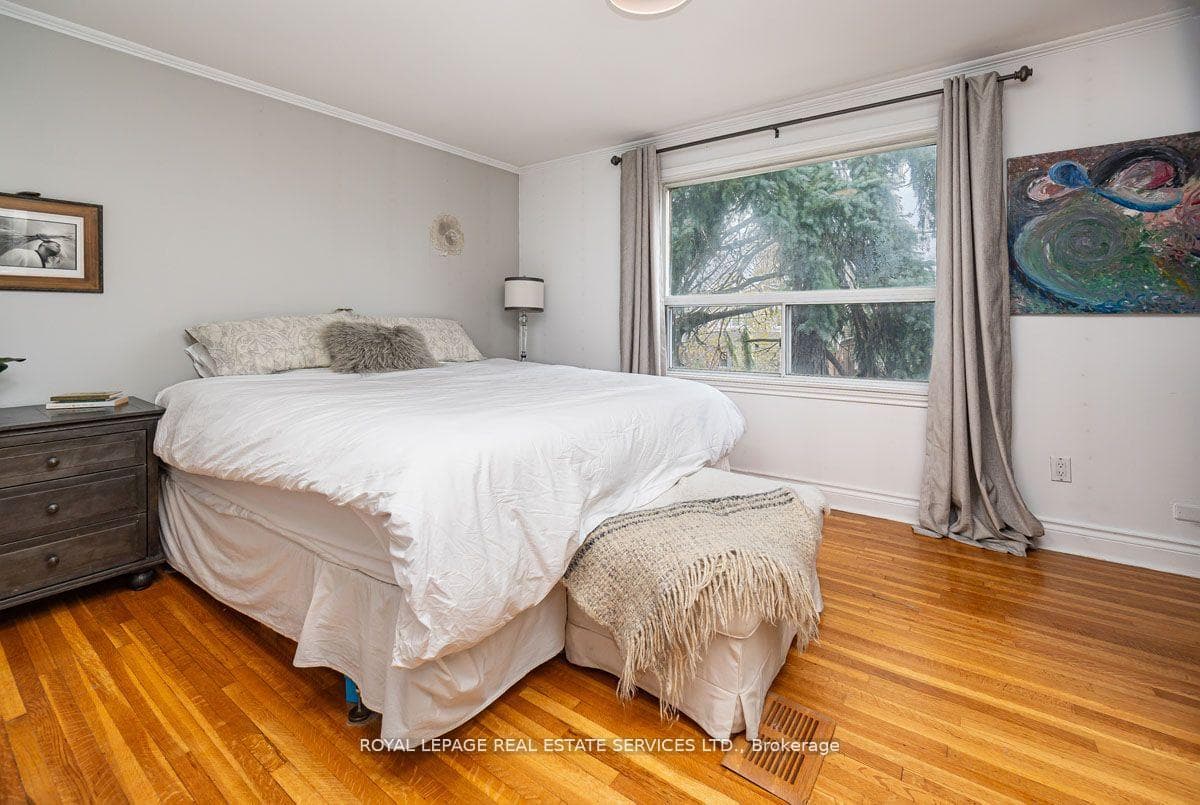 63 Mortimer Avenue photo 18