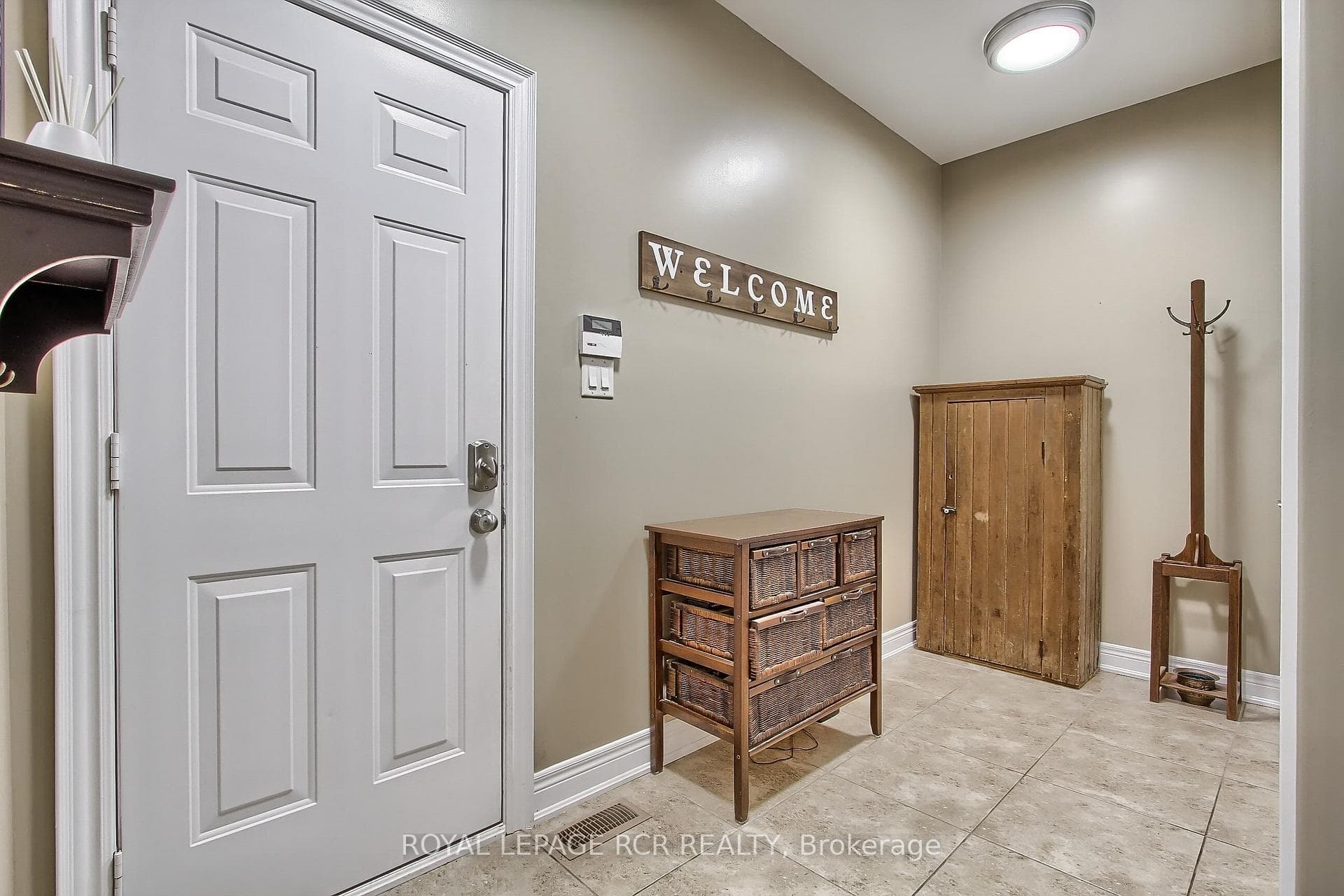 19 Fairbairn Gate photo 15