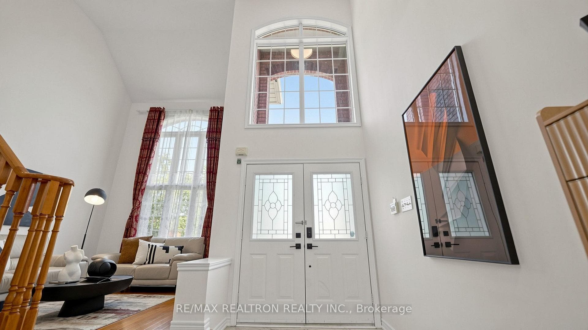 10 Fountain Court photo 5