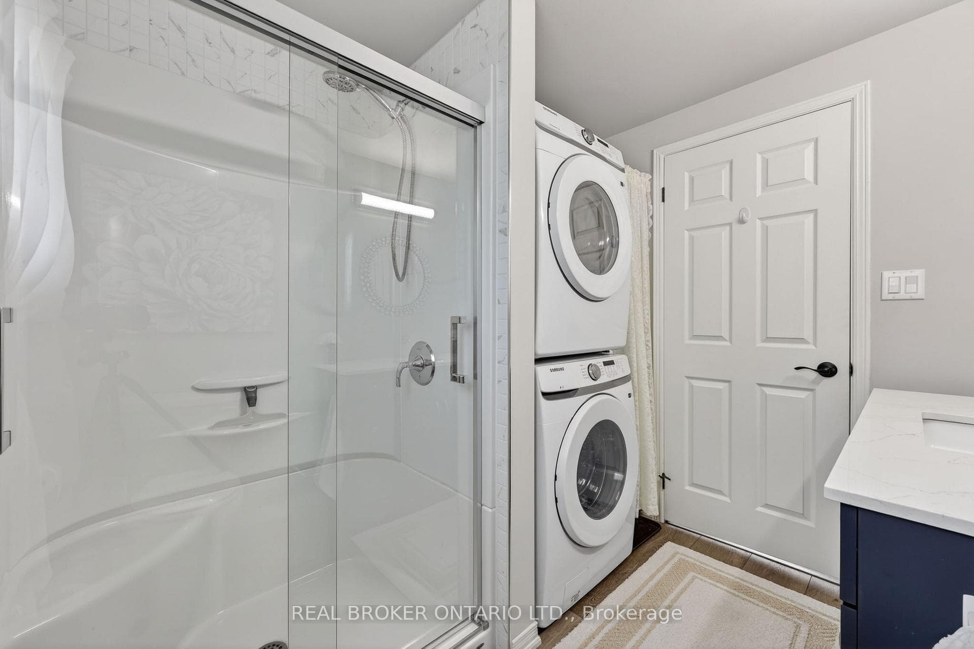 Bathroom1