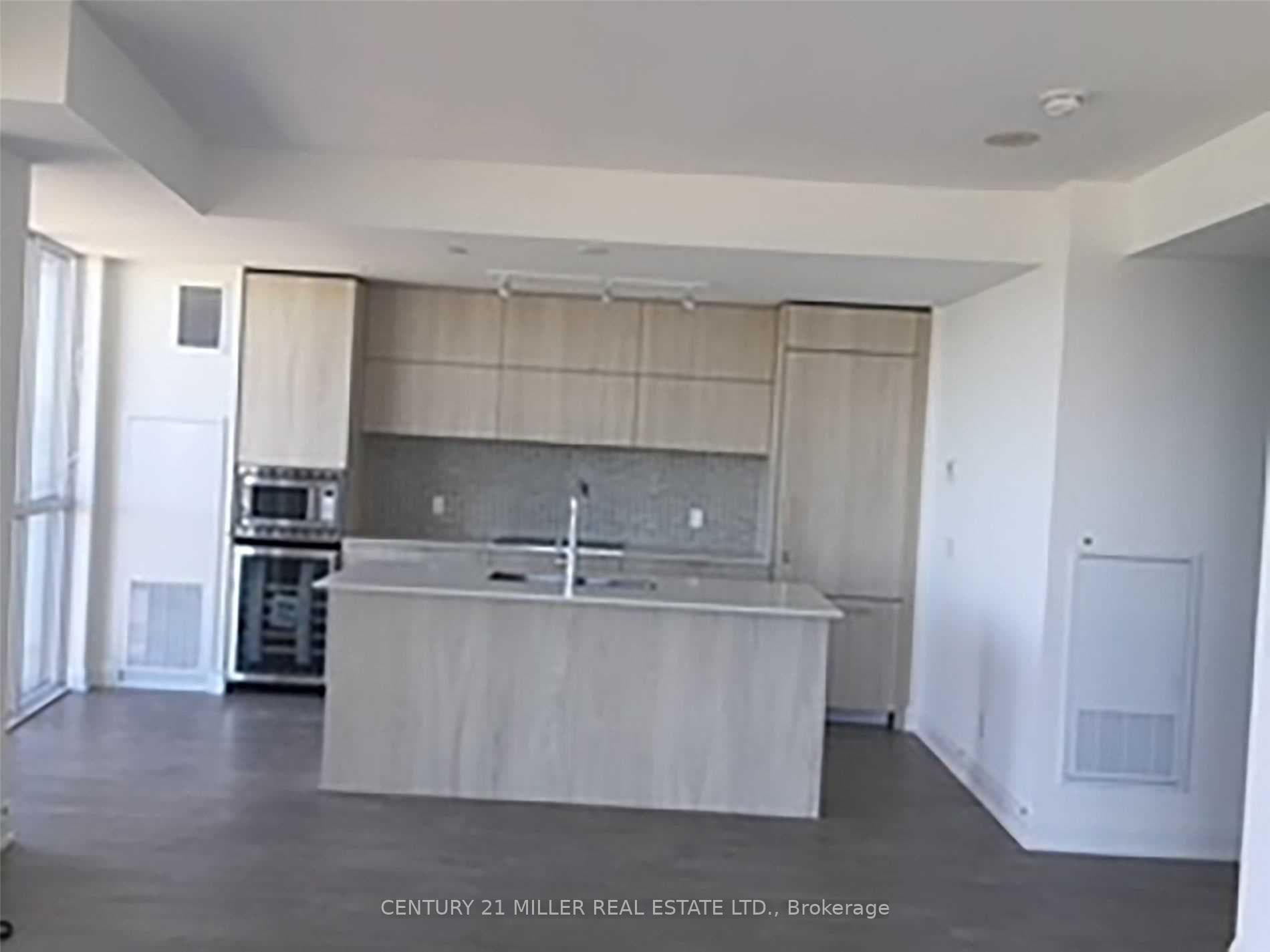 110 Marine Parade Drive Unit 702 photo 4