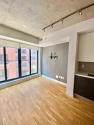 8 Dovercourt Road Unit 308 photo 13