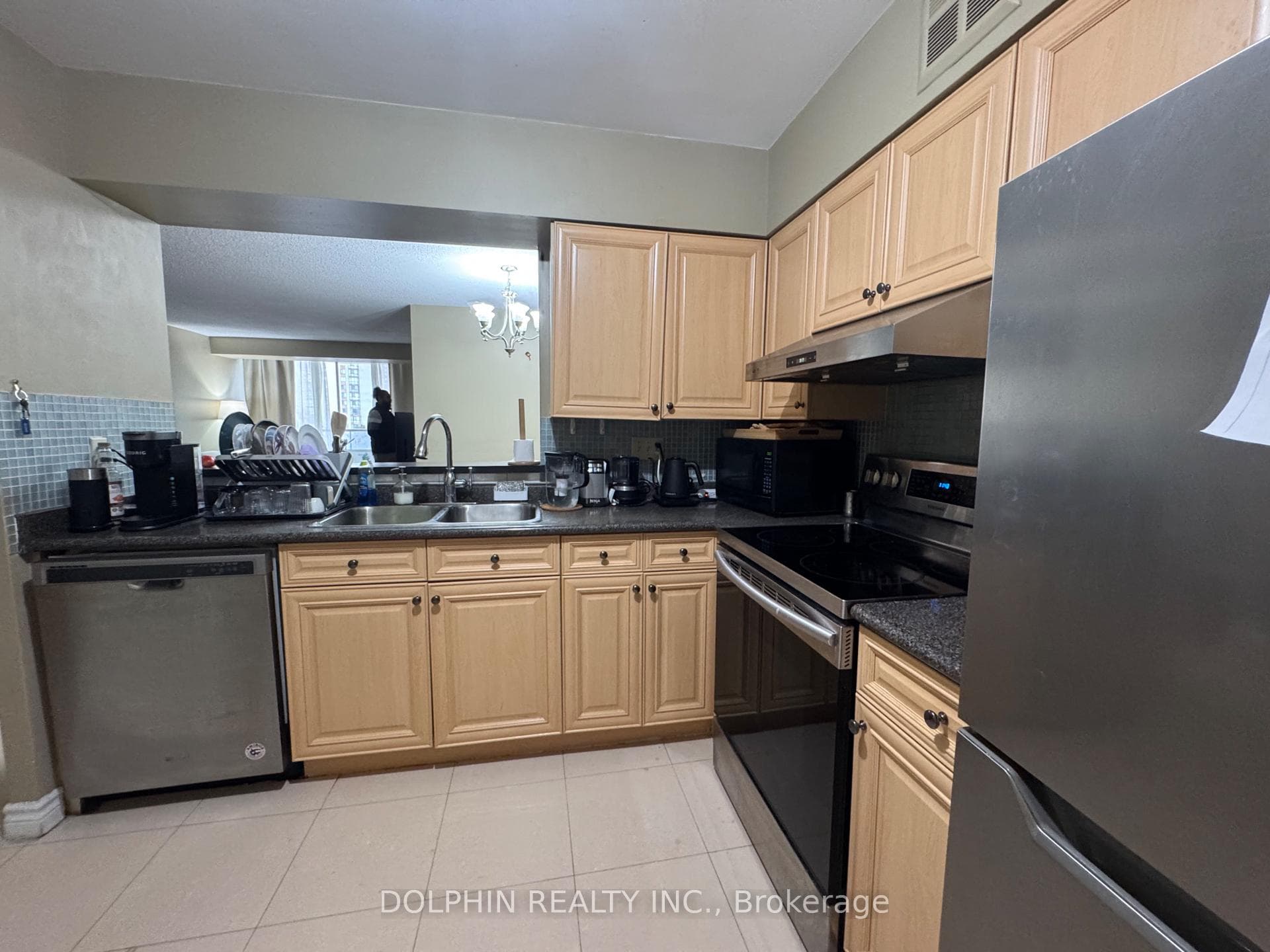 175 Bamburgh Circle Unit 614 photo 6