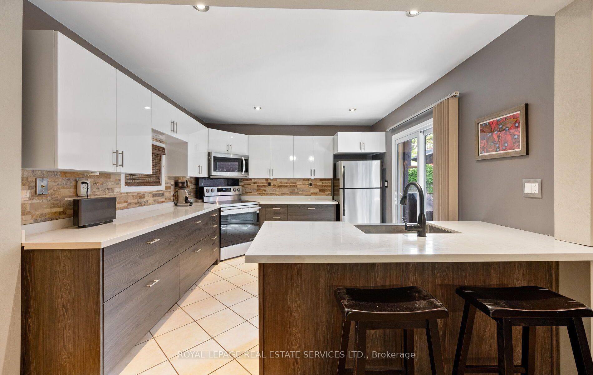 613 Beresford Avenue photo 17