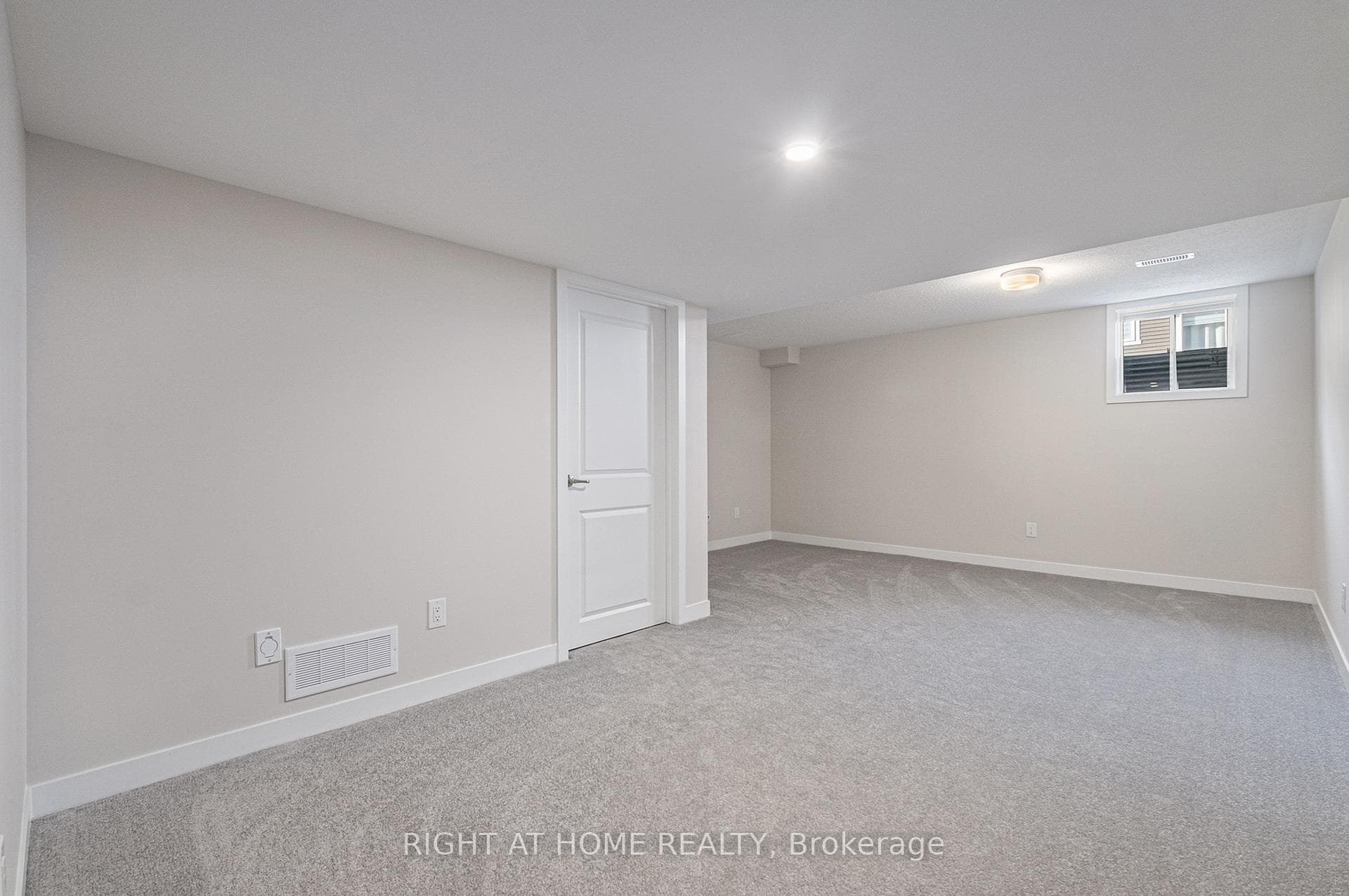 600 Cygnus Street photo 23