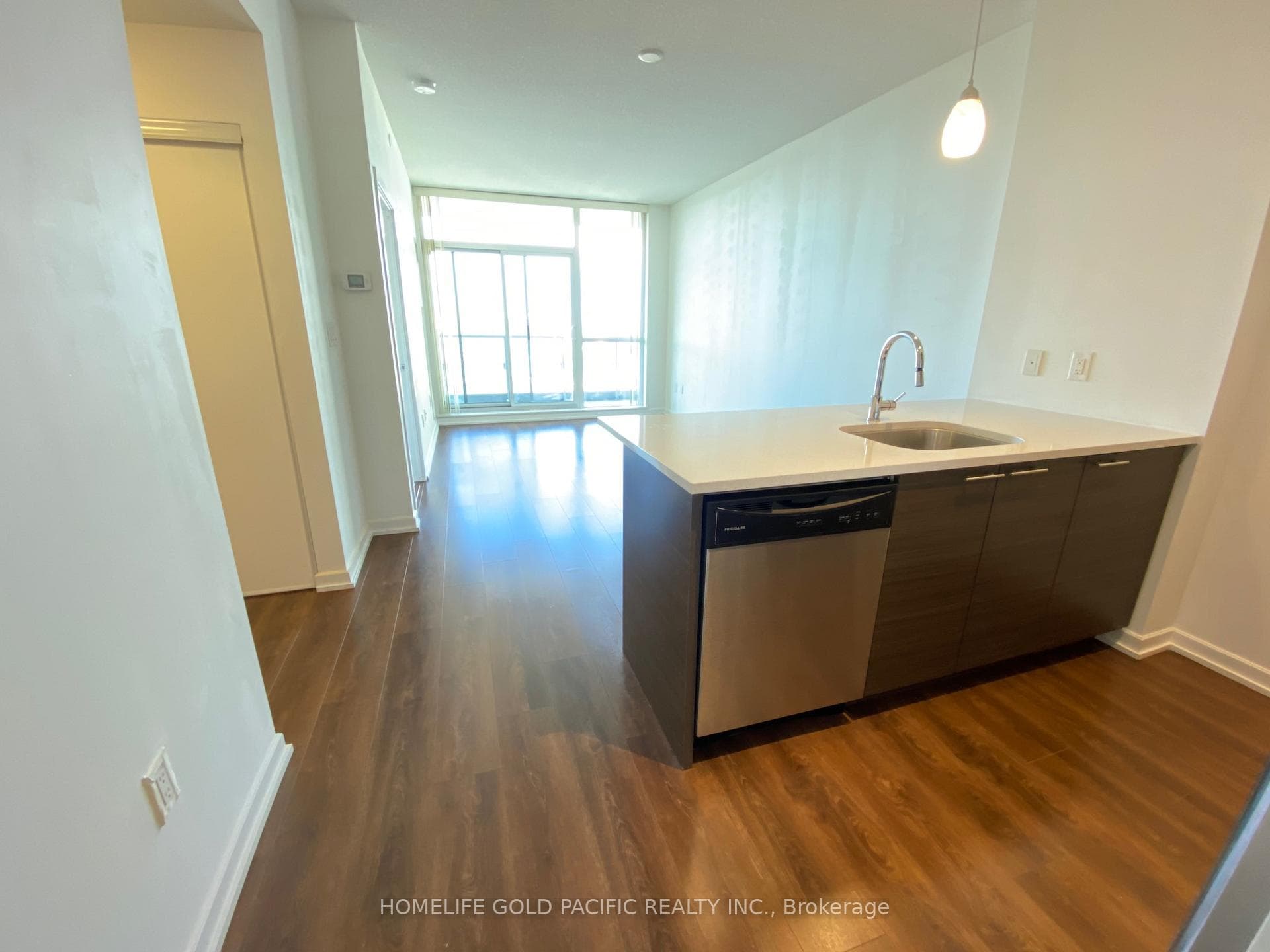 66 Forest Manor Road Unit 1303 photo 6