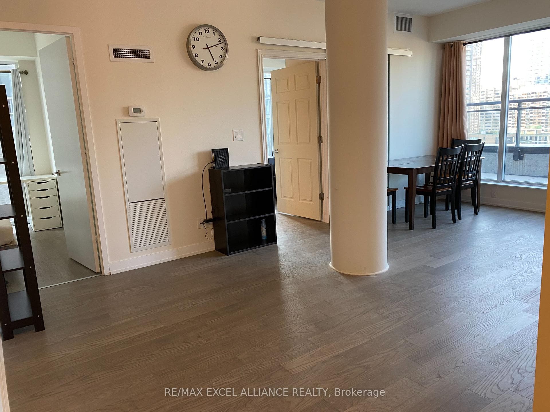 17 Dundonald Street Unit 1502 photo 26