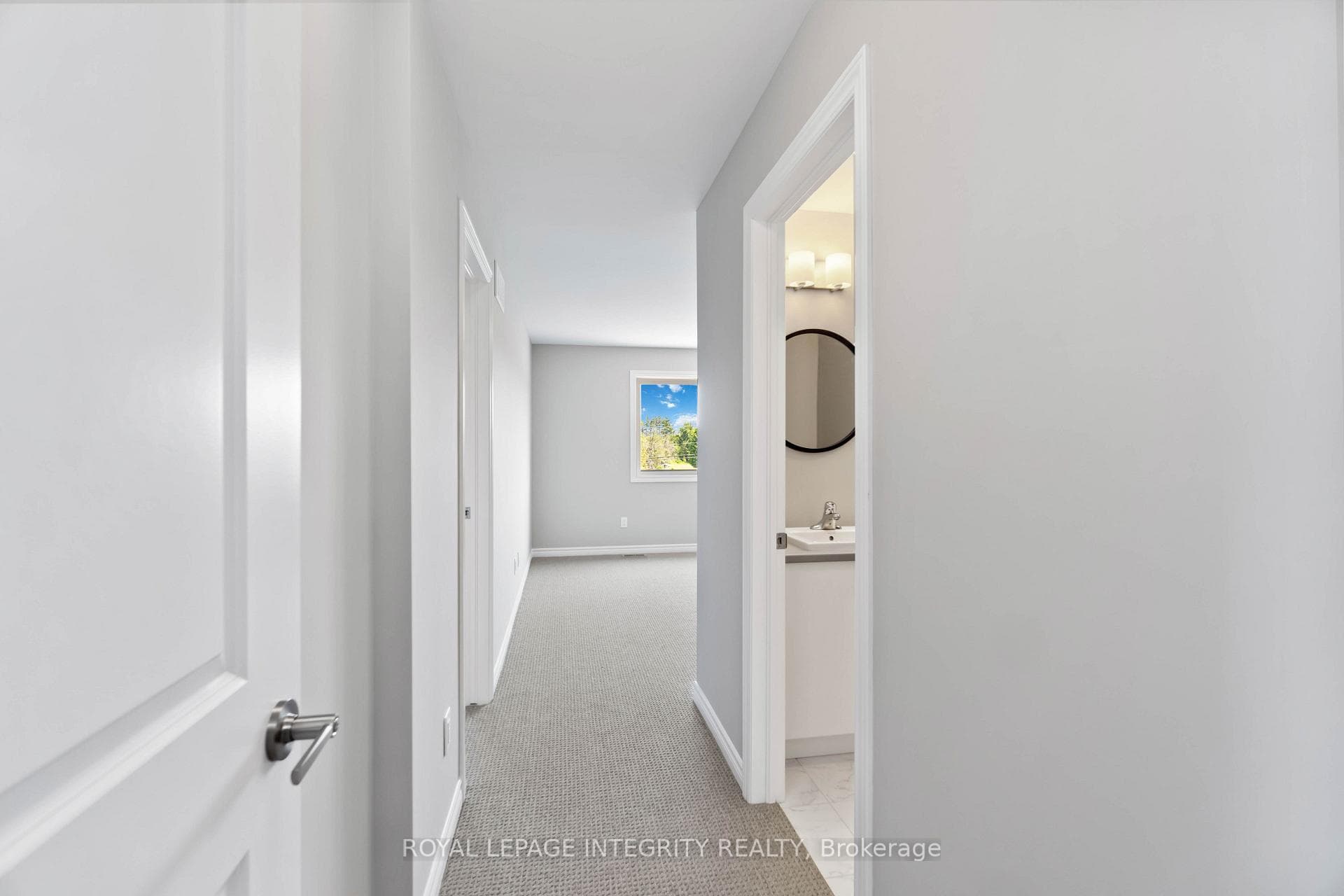 634 Fisher Street photo 25
