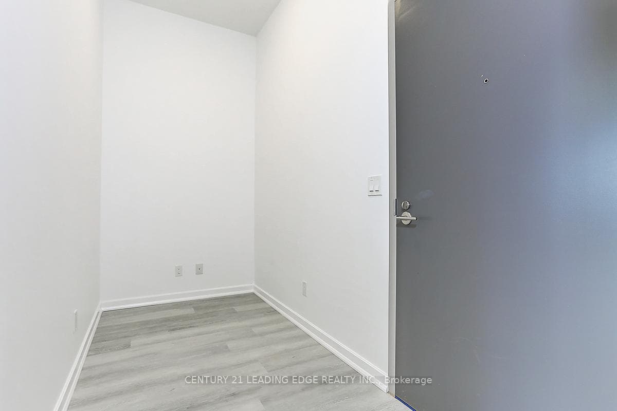 36 Forest Manor Road Unit 120 photo 7