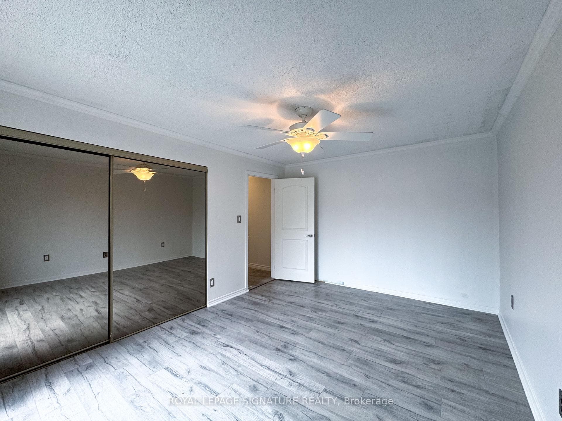 133 Cavell Avenue Unit Main photo 18