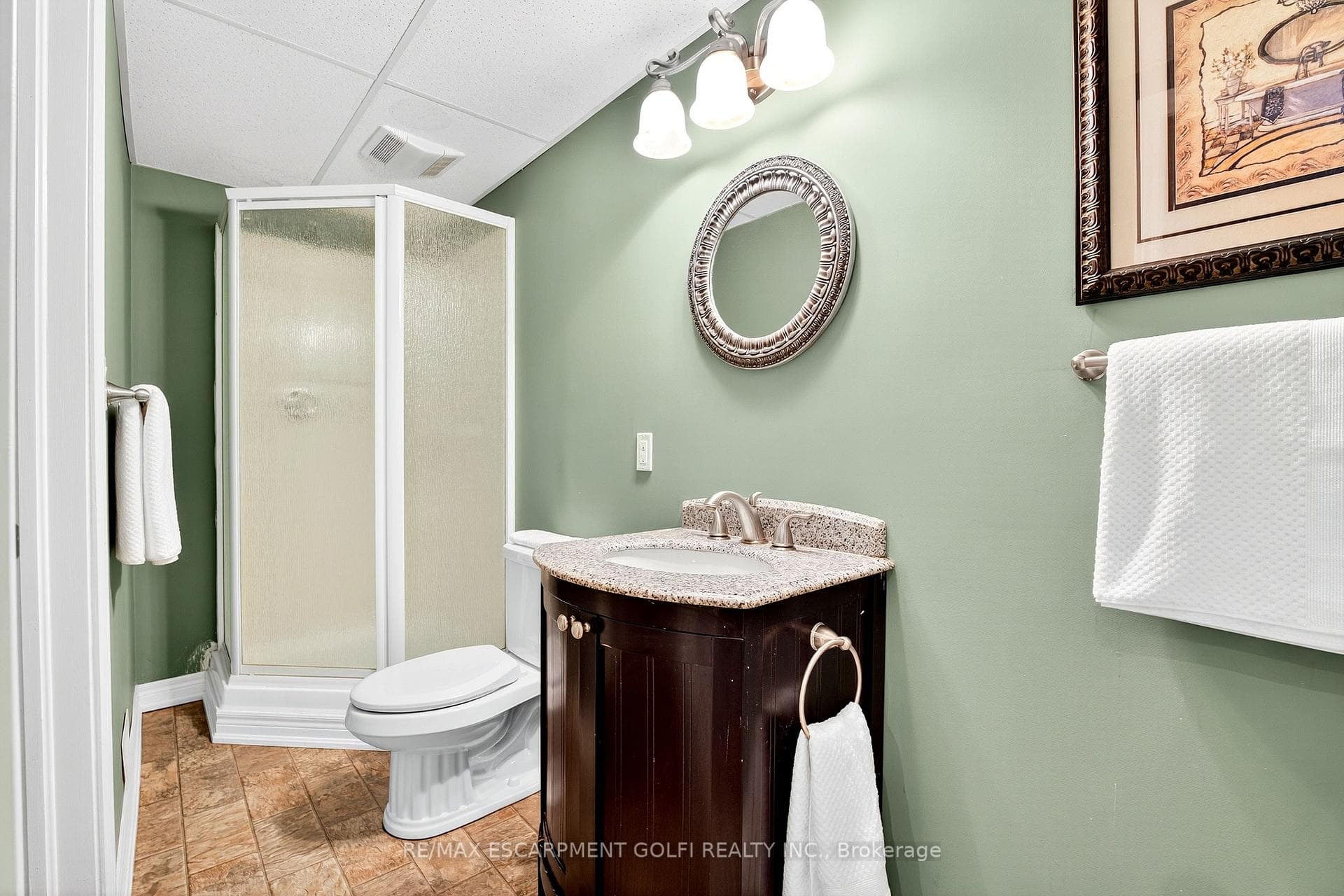 605 Welland Avenue Unit 33 photo 36
