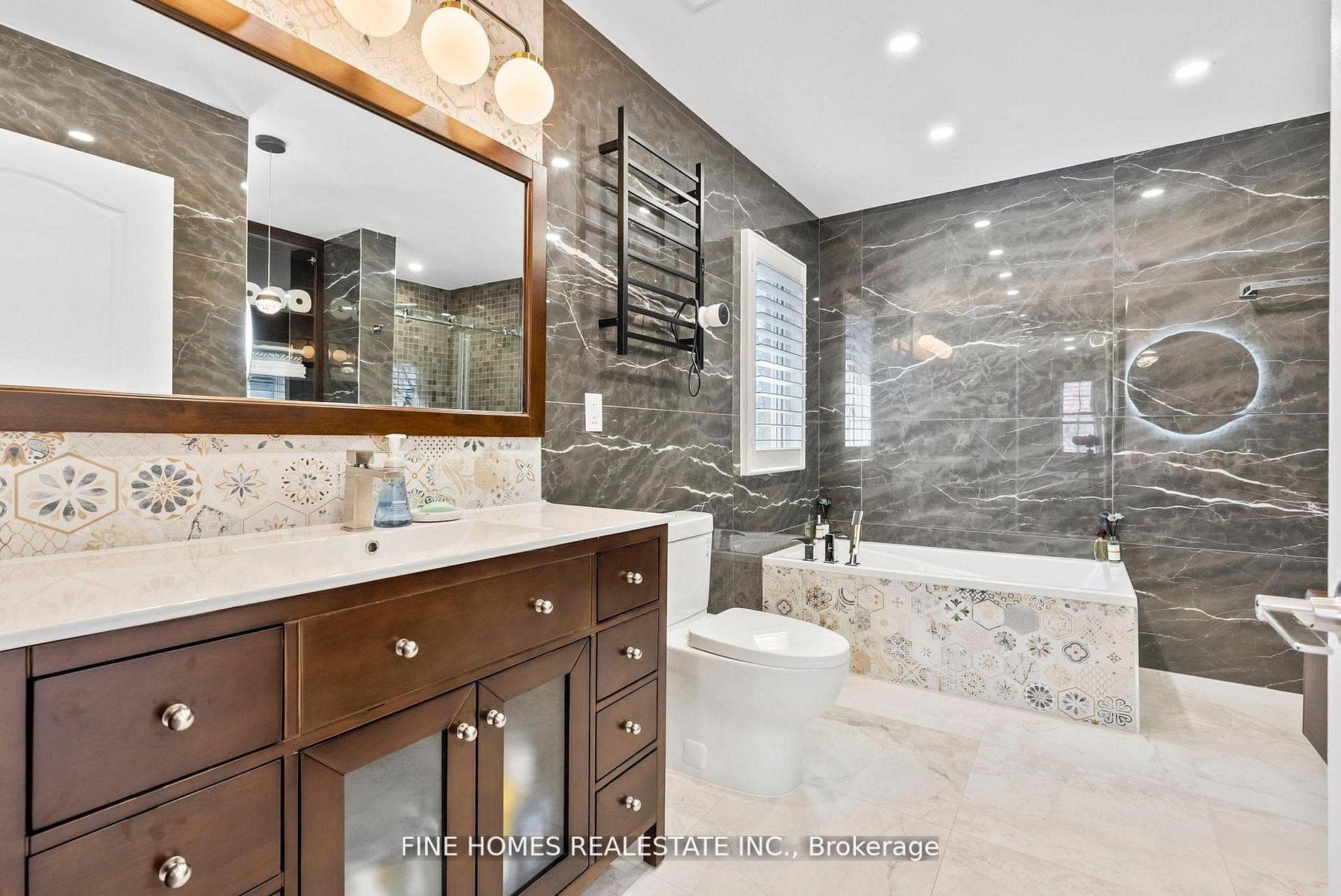 109 Angelina Avenue photo 15