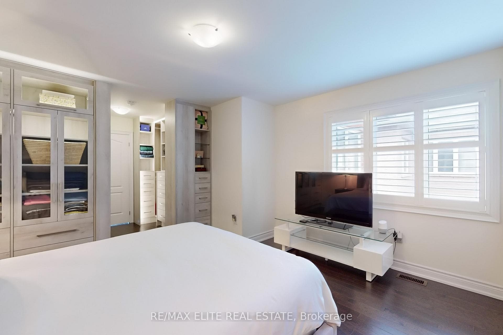 339 William Forster Road photo 26