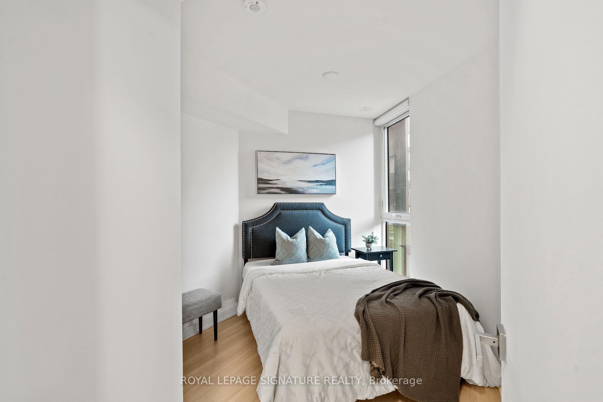30 Tretti Way Unit 203 photo 4